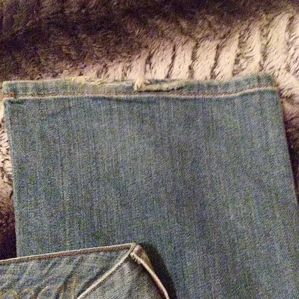 Calvin Klein - Picture 3 of 6